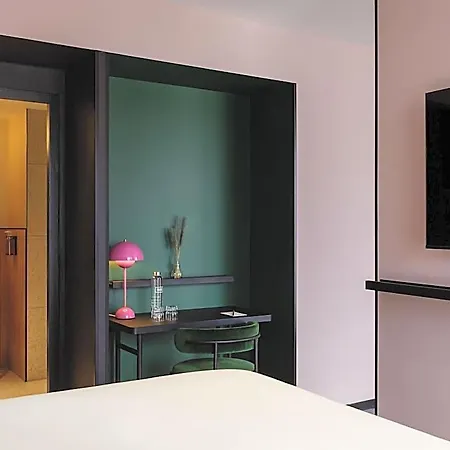 Tribe Lyon Croix Rousse 4* كالوير - إيه - كوير